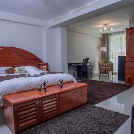 Jk Guzman Suite Hotel Challhuahuacho Ngoại thất bức ảnh